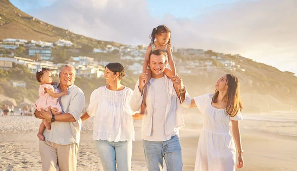 Happy Mixed Race Family Six Walking Beach Two Cute Sisters — Stock Photo, Image