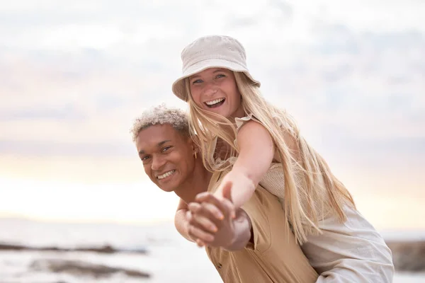 Closeup Portrait Young Affectionate Mixed Race Couple Standing Beach Smiling – stockfoto