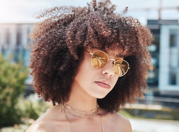 Face Beautiful Young African American Woman Curly Afro Wearing Sunglasses — Foto Stock