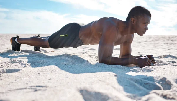 Fit Young Black Man Doing Plank Hold Exercises Sand Beach — Fotografia de Stock