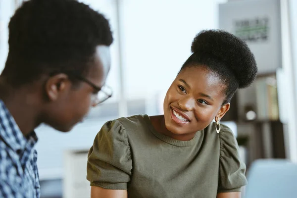 Deux Hommes Affaires Afro Américains Réunissant Travail Homme Affaires Femme — Photo