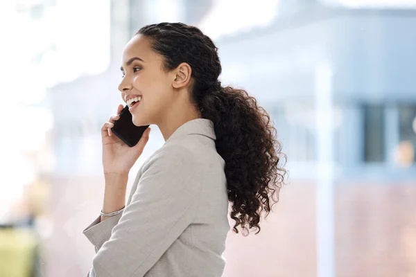 Young Happy Mixed Race Businesswoman Call Using Her Phone Her — Stockfoto