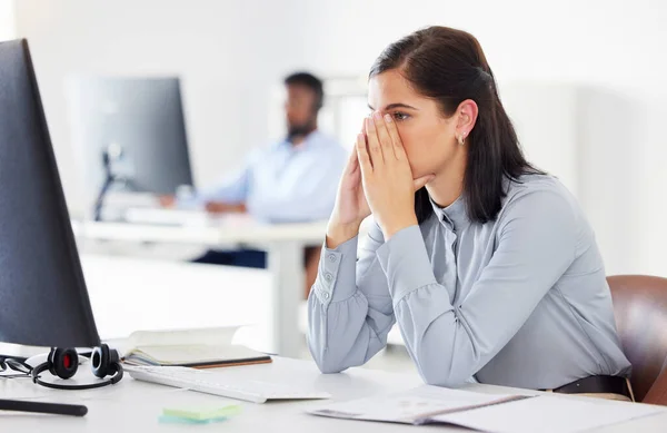 One Anxious Caucasian Businesswoman Feeling Pressure Panic While Making Mistakes — Fotografia de Stock
