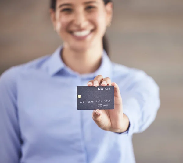 Businesswoman Holding Credit Card Smiling Businesswoman Shopping Online Debit Card — Foto Stock