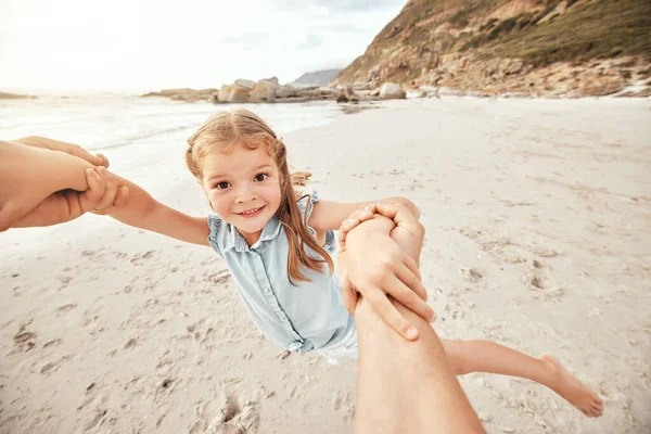 Happy Caucasian Girl Swinging Spinning Circles Arms Beach Her Father — Stok fotoğraf