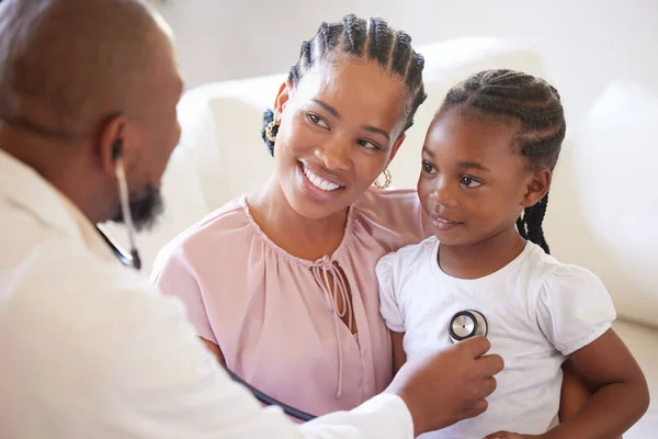 African American Male Paediatrician Examining Sick Girl Stethoscope Visit Mom — Stock Fotó