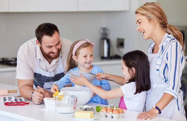 Happy Young Family Kids Kitchen Preparing Dough Pastry While Spending — Stock Photo, Image