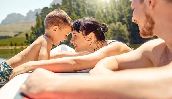 Cropped Shot Affectionate Young Family Three Having Fun Lake — Foto Stock