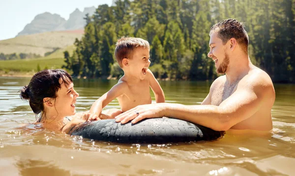 Cropped Shot Affectionate Young Family Three Having Fun Lake — Foto Stock