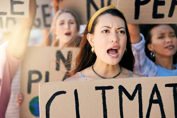 Cropped Shot Group Young People Protesting City — Stockfoto