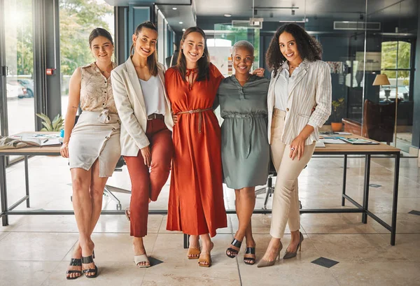 Shot Group Female Designers Standing Office — Fotografia de Stock