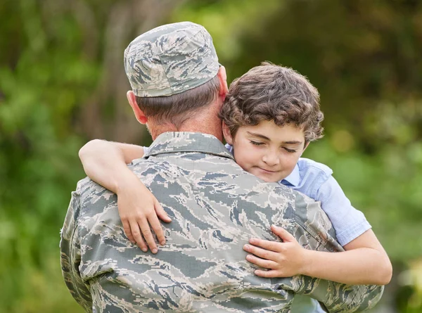 Shot Father Returning Army Hugging His Son — Stock Photo, Image