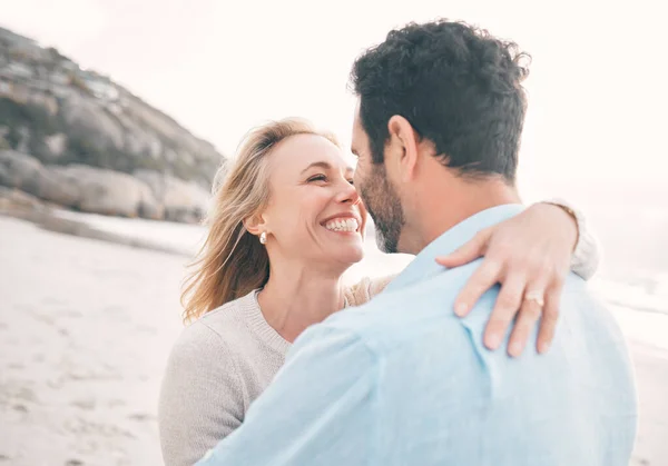 Shot Mature Couple Spending Day Beach — ストック写真