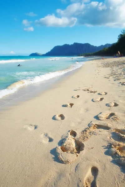 Una Spiaggia Vuota Rilassante Paesaggio Marino Estivo Una Vacanza Tranquilla — Foto Stock