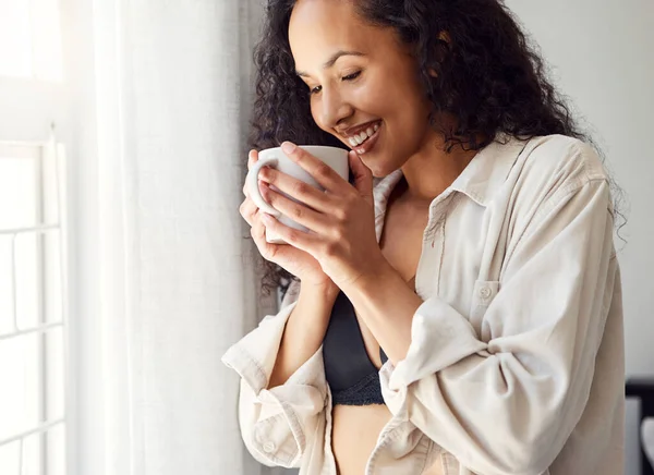 Shot Young Woman Enjoying Coffee Home — Foto de Stock