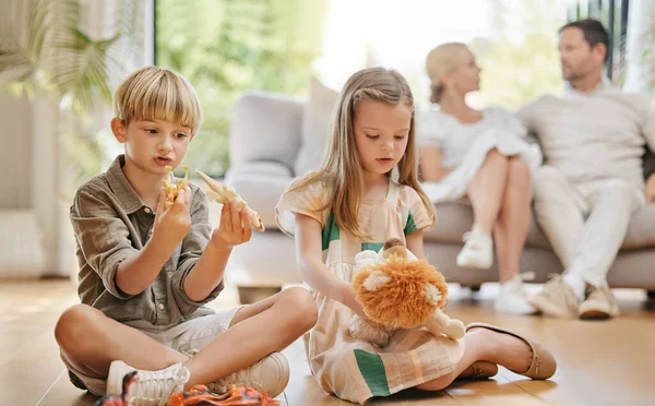 Caucasian Sister Brother Playing Toys While Sitting Floor Together Home — 스톡 사진