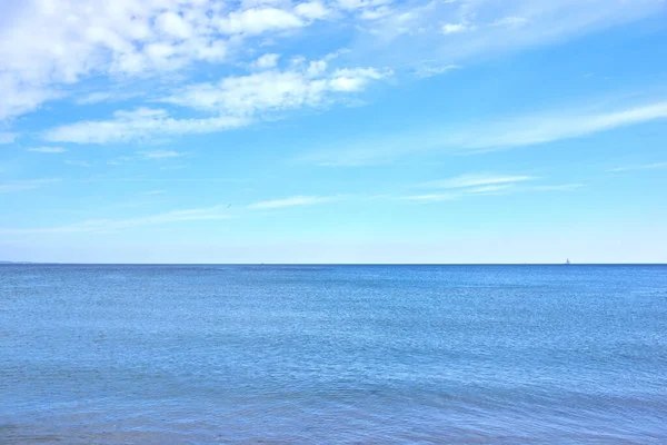 Copy Space Sea Cloudy Blue Sky Background Calm Ocean Waves — 图库照片