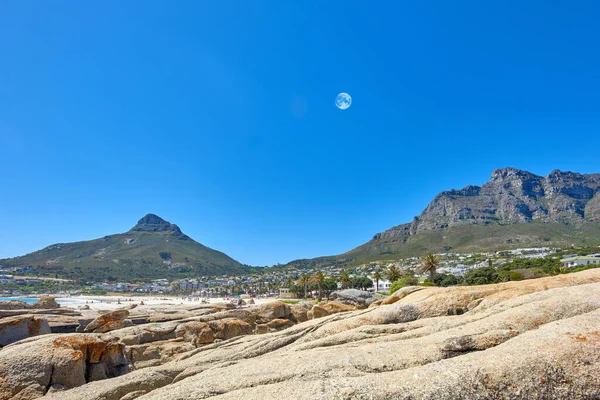 Landscape Mountains Moon Blue Sky Copy Space Beautiful Rock Outcrops — Stock Fotó