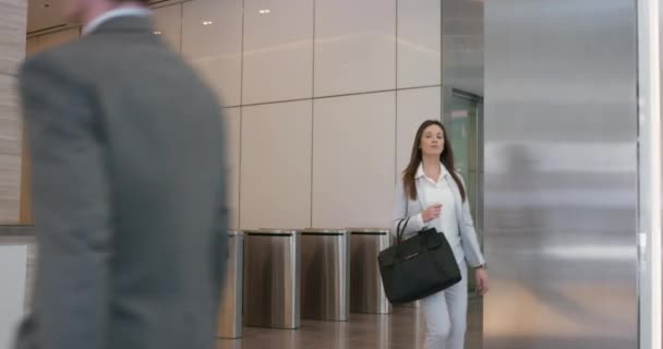 Video Footage Businesswoman Arriving Office — Vídeos de Stock