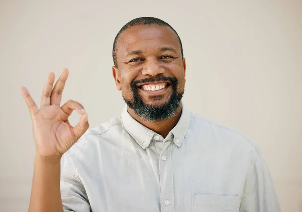 Shot Man Showing Sign While Posing Studio Background — 스톡 사진