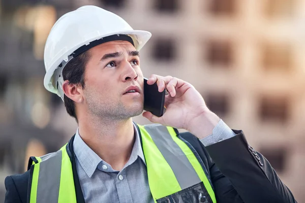 Cropped Shot Handsome Male Construction Worker Making Call While Standing — Stock Photo, Image