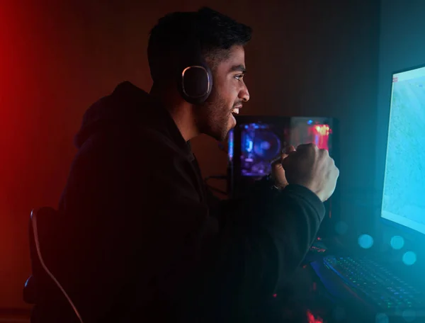 Cropped Shot Handsome Young Male Gamer Playing Video Games Dark —  Fotos de Stock