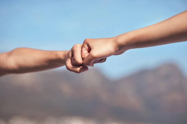 Shot Two Workout Partners Fist Bumping One Another — Foto de Stock