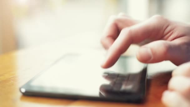 Video Footage Businessman Scrolling His Digital Tablet Coffee Shop — Video