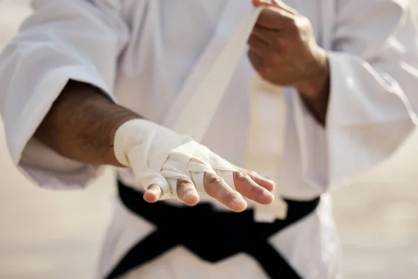 Cropped Shot Unrecognizable Male Martial Artist Strapping His Wrists While — Stock fotografie