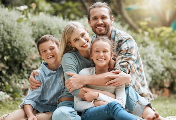 Shot Young Family Spending Some Time Together — Zdjęcie stockowe