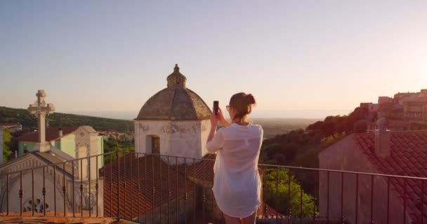 Video Footage Young Woman Using Cellphone While Standing Balcony — Wideo stockowe