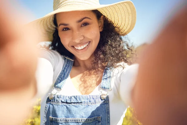 Beautiful Young Woman Taking Selfie Outdoors — Stock Fotó