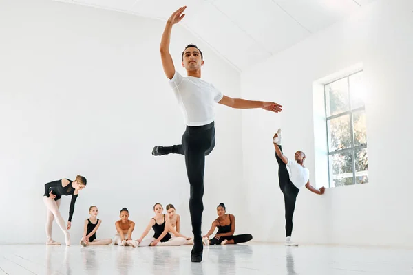 Full Length Shot Diverse Group Ballet Students Rehearsing Dance Studio — Stock Photo, Image