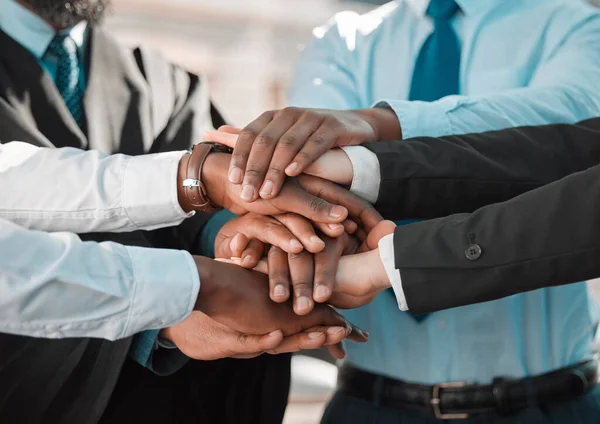 Group Unrecognizable Businesspeople Stacking Hands City — Stock Photo, Image
