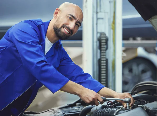 Cropped Portrait Handsome Young Male Mechanic Working Engine Car Service — Stock Fotó