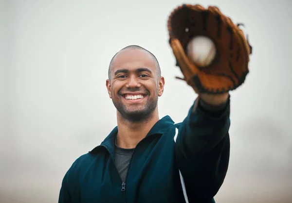 Cropped Portrait Handsome Young Male Baseball Player Standing — Stockfoto
