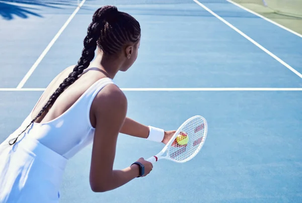 Une Jolie Jeune Femme Jouant Tennis Extérieur — Photo