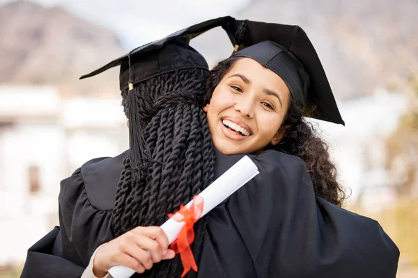 Two Young Women Hugging Each Other Graduation Day — Stok fotoğraf