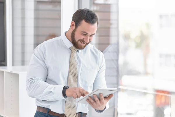 Young Businessman Using Digital Tablet While Standing Window Office — Stock Photo, Image