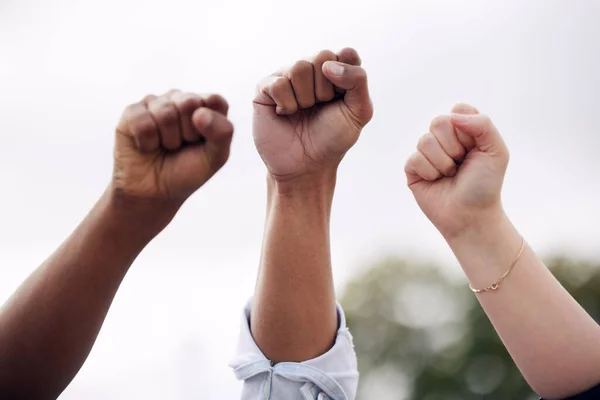 Group Students Raising Fists Protest — Stock Photo, Image