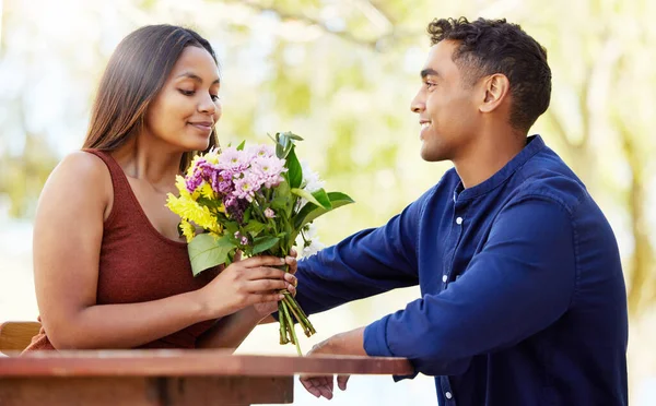 Handsome Young Man Giving His Girlfriend Flowers Date Wine Farm — Foto Stock