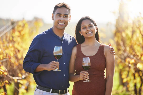 Cropped Portrait Affectionate Young Couple Enjoying Some Wine Tasting Farm —  Fotos de Stock