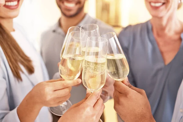 Closeup Shot Group Unrecognisable Businesspeople Toasting Wine Work — Stock Photo, Image