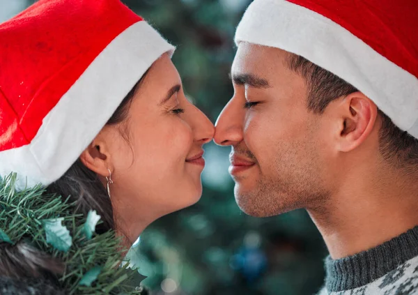 Young Couple Celebrating Christmas Together Home — Stock Fotó