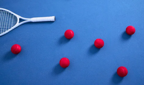 Multiple Tennis Balls Lying Blue Tennis Court — Stockfoto