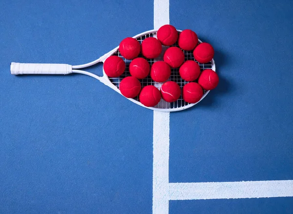 Multiple Tennis Balls Lying Tennis Racket — Stockfoto