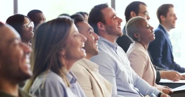 Video Footage Audience Businesspeople Laughing Conference — Vídeos de Stock