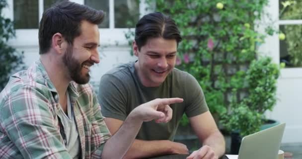 Video Footage Two Handsome Young Businessmen Working Backyard — Wideo stockowe