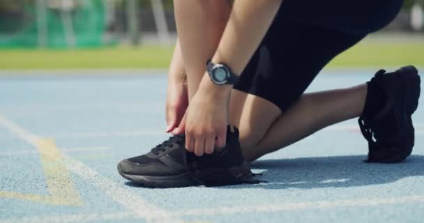 Closeup Runner Tying Shoe Laces Running Athletics Track Active Athlete — Video