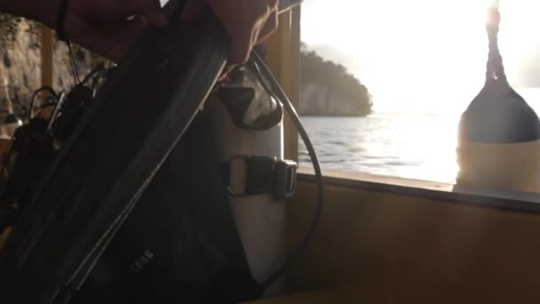 Video Footage Unrecognizable Man Putting Diving Fins Boat Day — Wideo stockowe